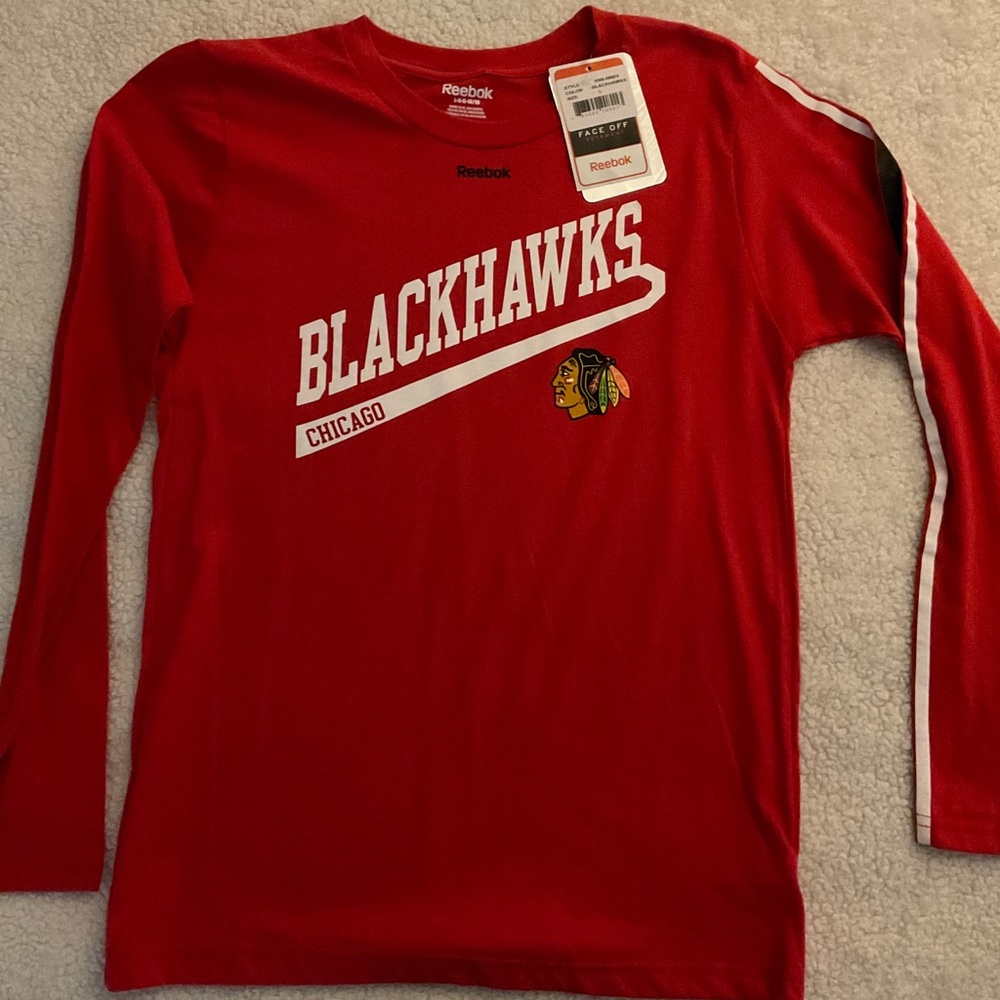 Reebok Chicago Blackhawks Face Off - Long Sleeve Shirt Size L NWT